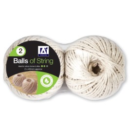 2 40m Balls Of String